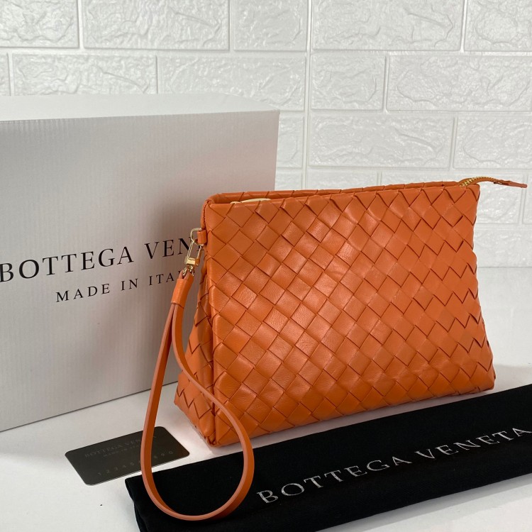 BOTTEGA VENETA CLUCH NEW SEASON ORANJ